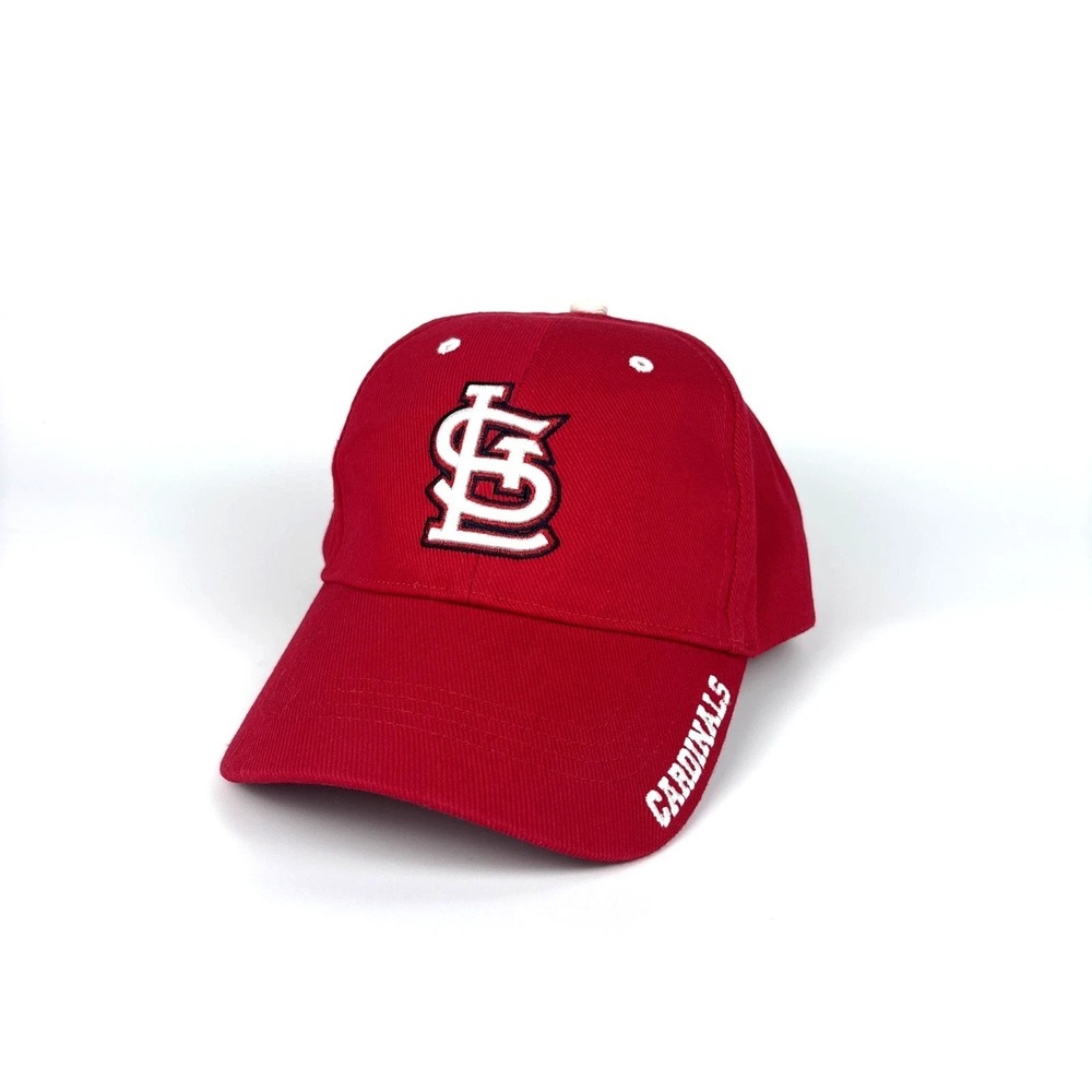 St. Louis Cardinals Classic Logo Fan Favorite Adjustable Baseball Cap Hat Red